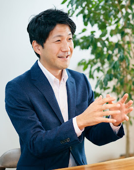 代表取締役　小川 雄一郎